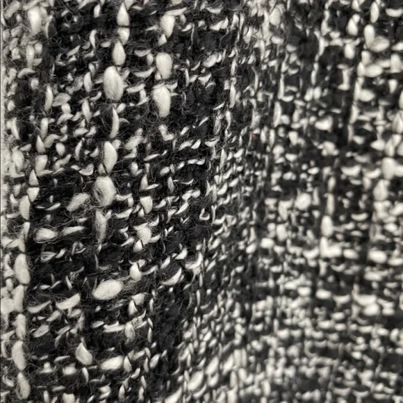 Dana Buchman Black & White Tweed Dress, Size 8 - Picture 7 of 10